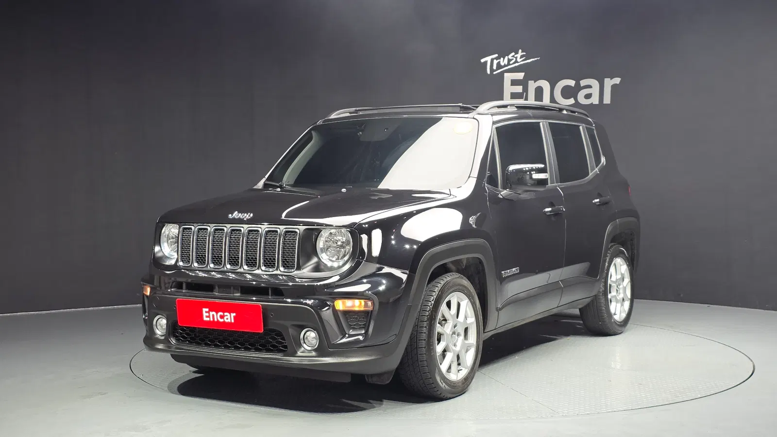Jeep Renegade 2.4 Longitude 2020 — photo 1 sur 26