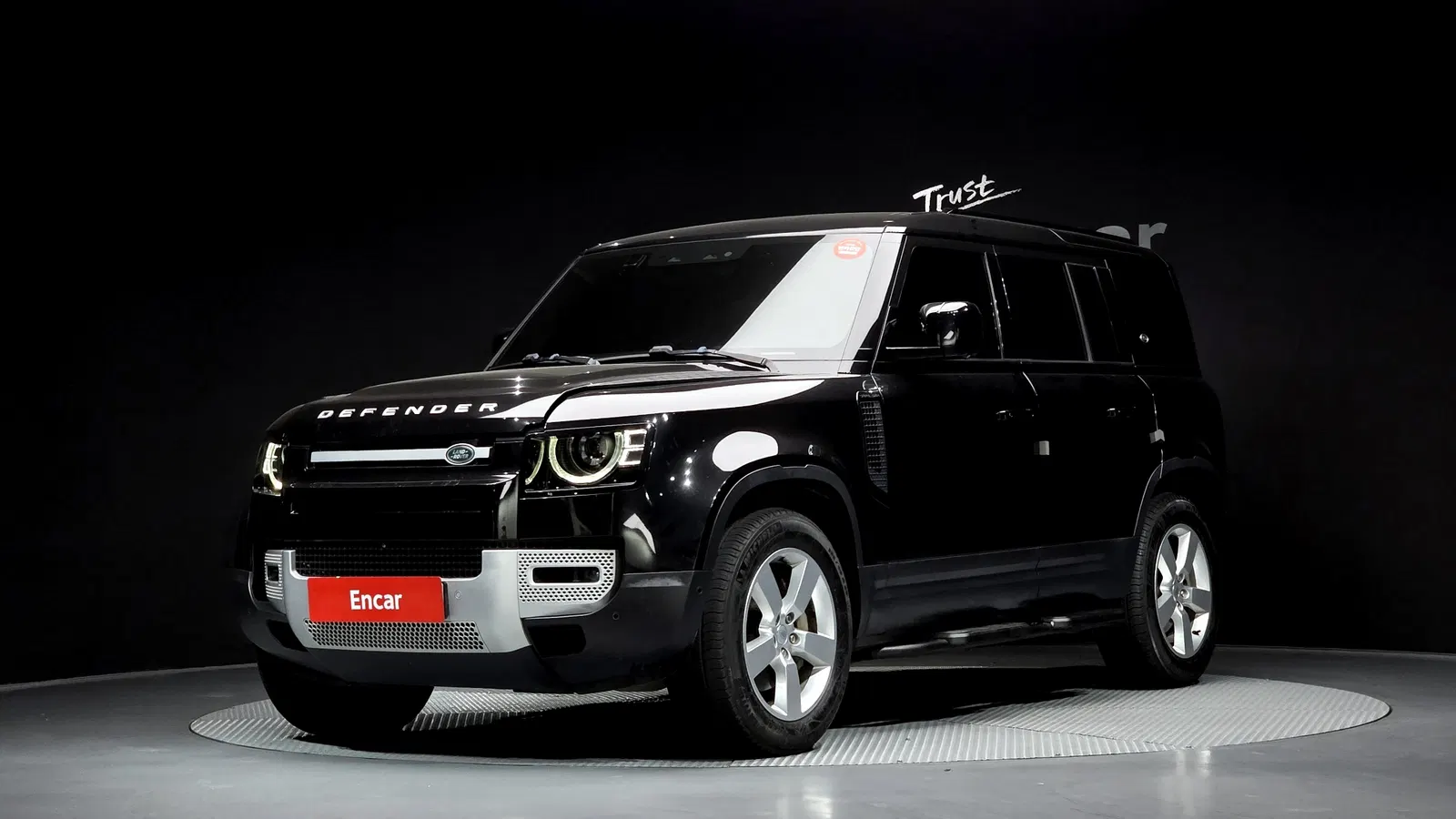 Land Rover Defender (L663) 110 D300 HSE 2022 — photo 1 sur 20
