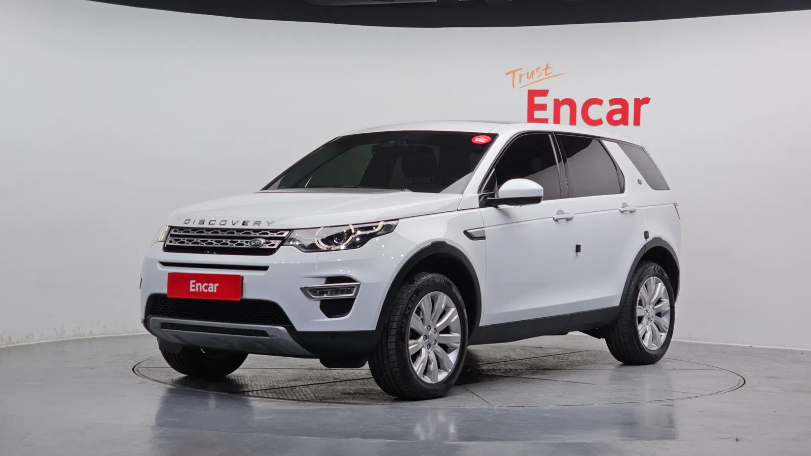 Land Rover Discovery Sport 2.0 TD4 HSE Luxury 2016 — photo 1 sur 26