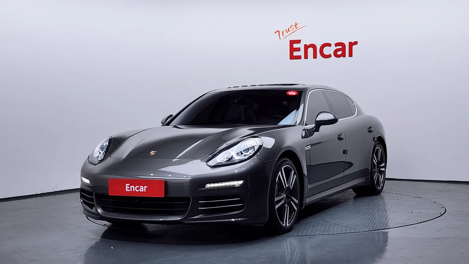 Porsche Panamera 3.0 4S Executive 2014 — photo 1 sur 20
