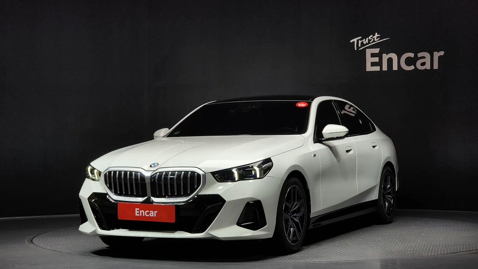 BMW Série 5 (G60) 520i M Sport 2024 — photo 1 sur 20