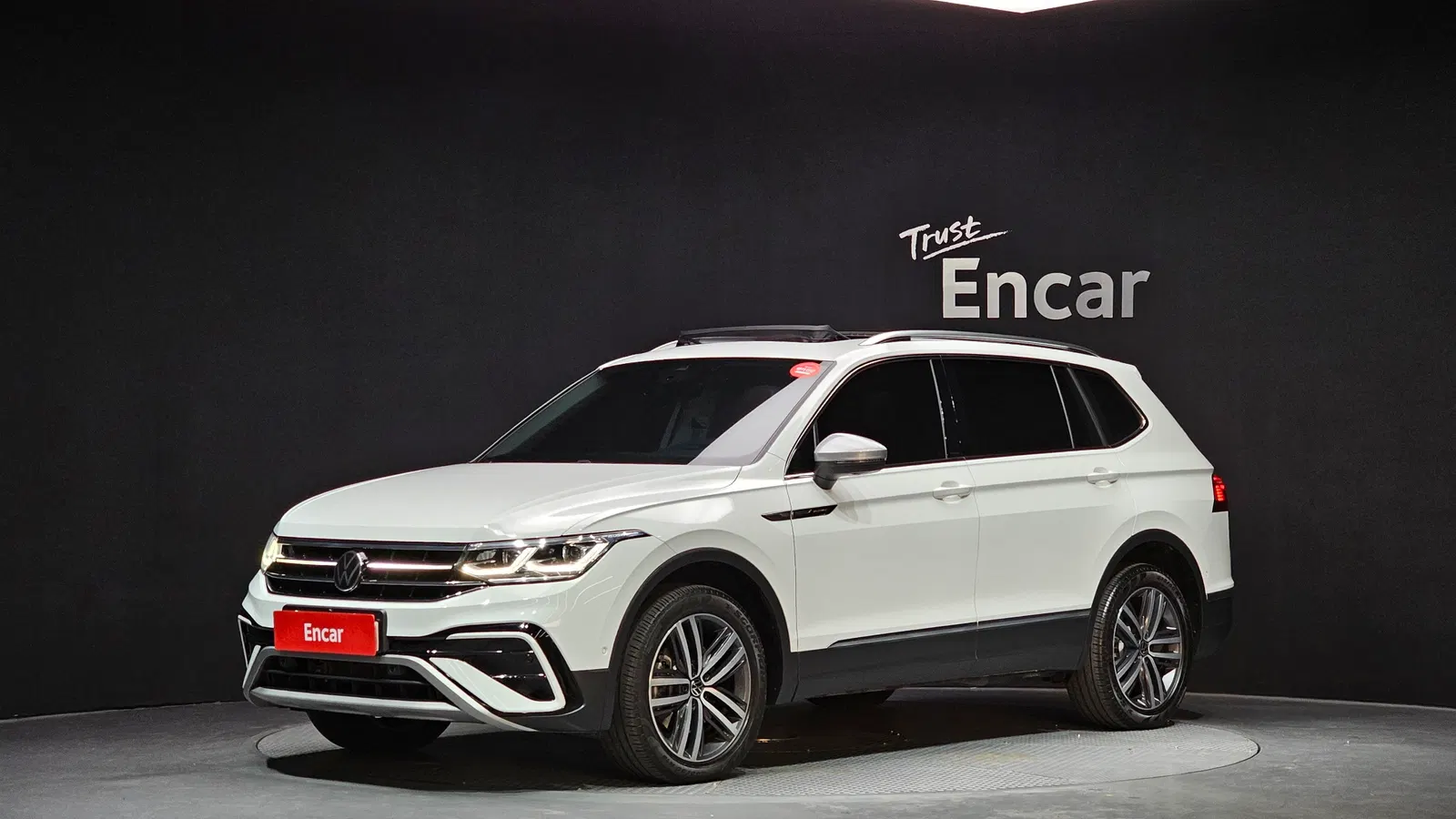 Volkswagen Tiguan Allspace 2.0 TSI Prestige 2023 — photo 1 sur 20