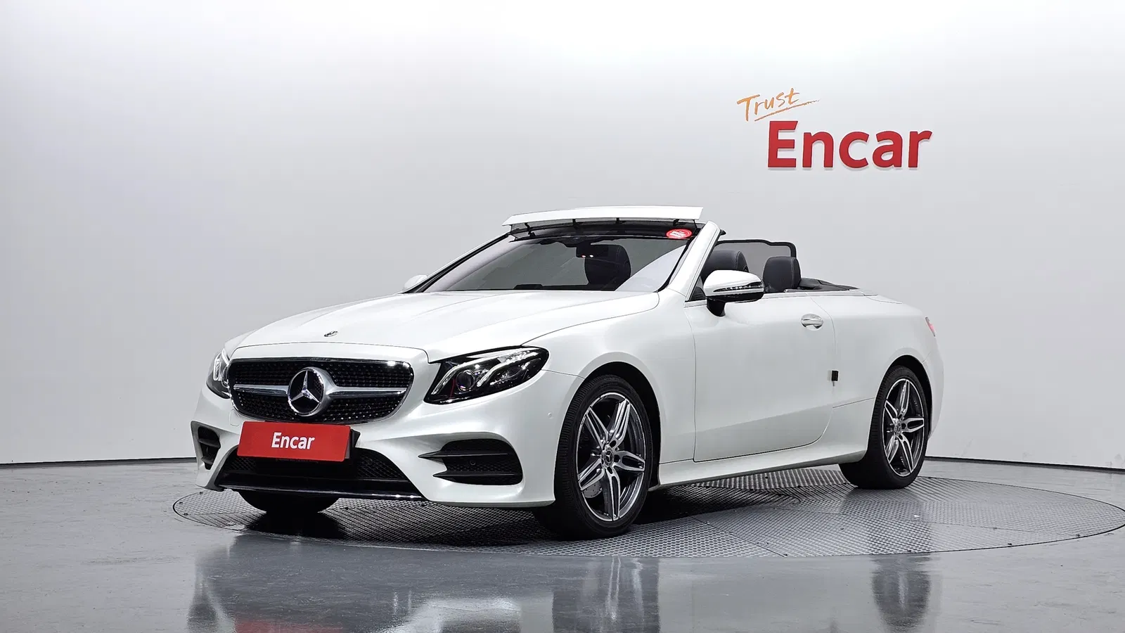 Mercedes-Benz Classe E E220d Cabriolet (W213) 2019 — photo 1 sur 20