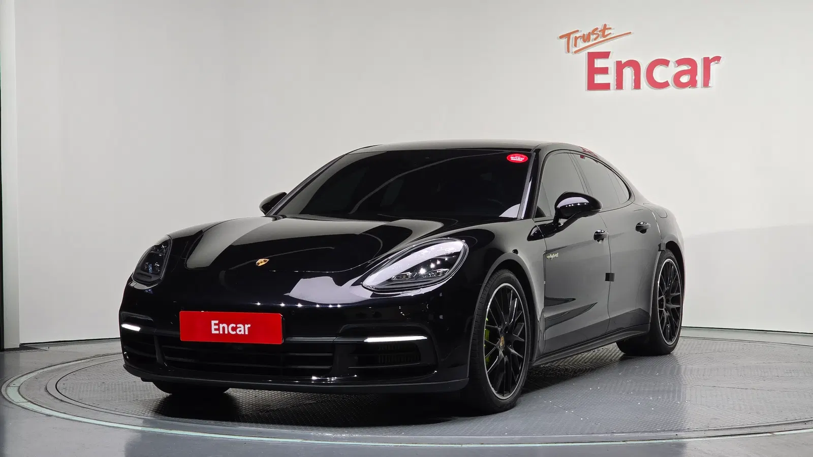 Porsche Panamera (971) 2.9 AWD E-Hybride 2020 — photo 1 sur 20