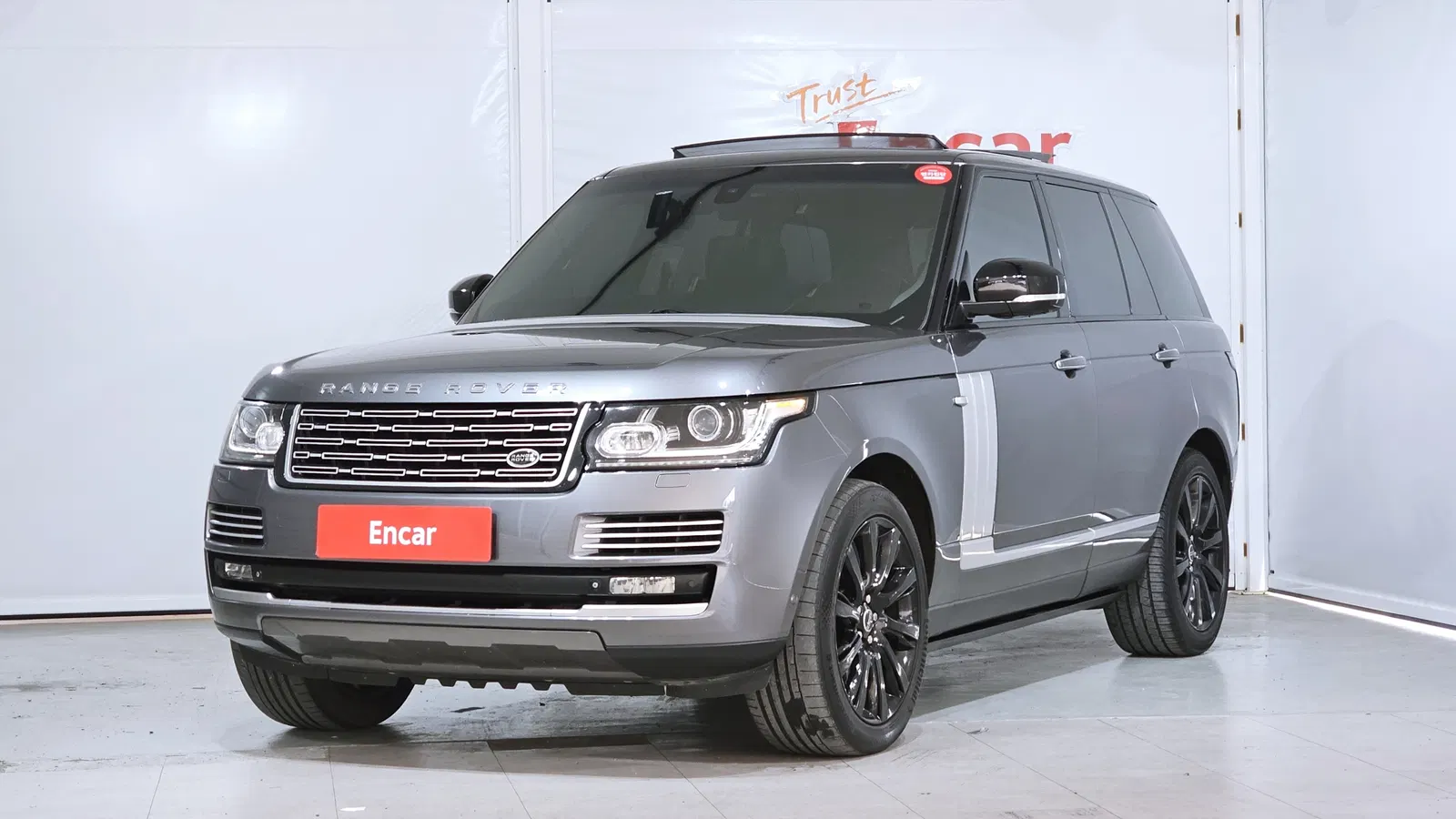 Land Rover Range Rover 4e génération 3.0 TDV6 Vogue SE Diesel 2014 — photo 1 sur 20