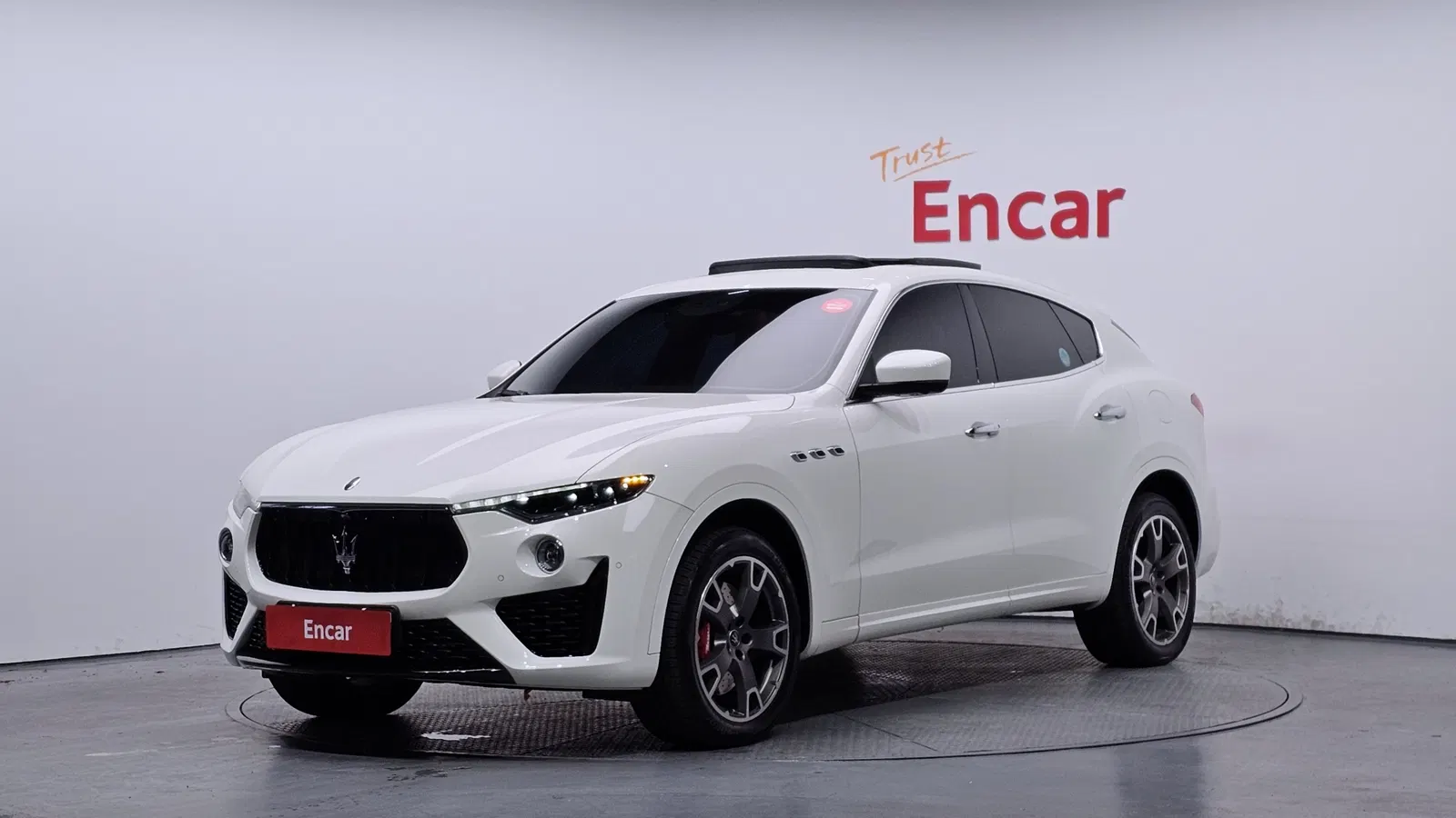 Maserati Levante 3.0 AWD GranSport 2020 — photo 1 sur 20