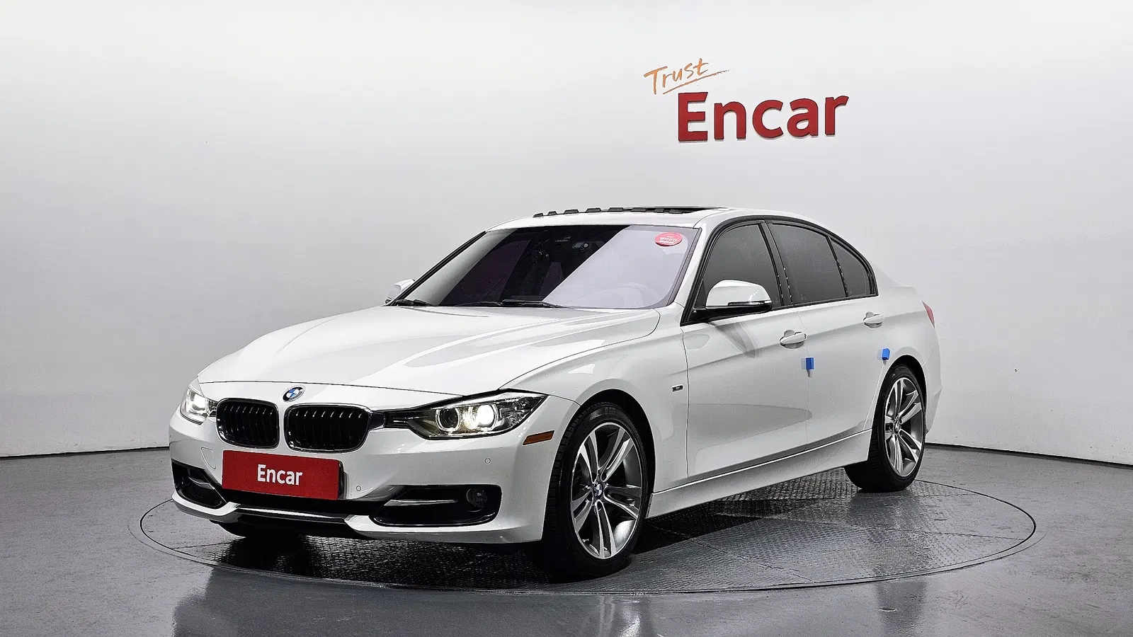 BMW Série 3 (F30) 320d Sport 2015 — photo 1 sur 20