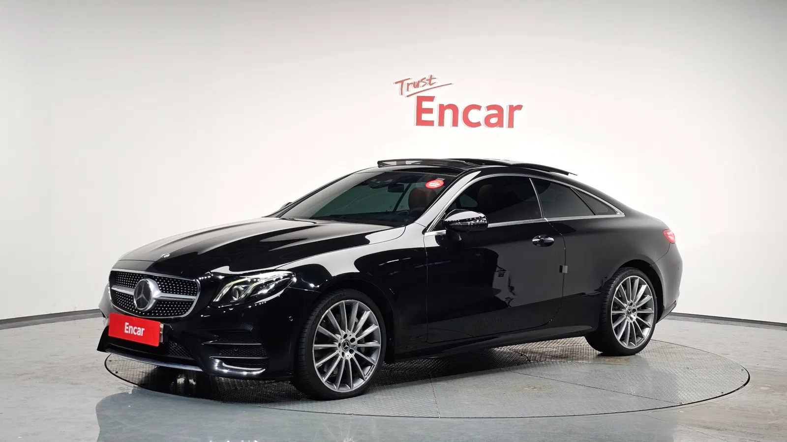Mercedes-Benz Classe E E450 4MATIC Coupé (W213) 2020 — photo 1 sur 20