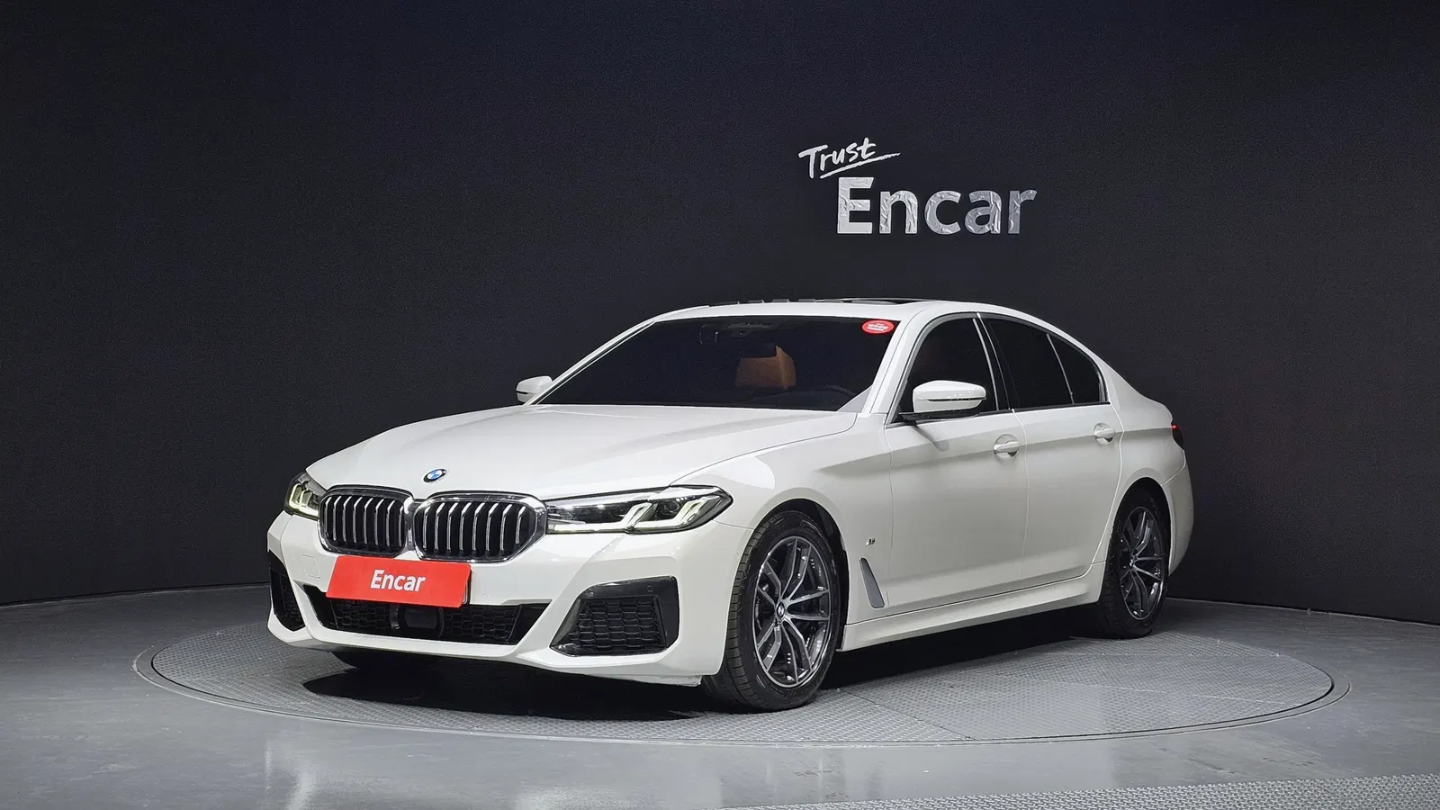 BMW Série 5 (G30) 520i M Sport 2022 — photo 1 sur 20