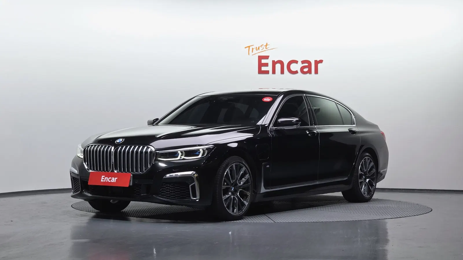 BMW Série 7 (G11) 745Le iPerformance M Sport 2020 — photo 1 sur 26