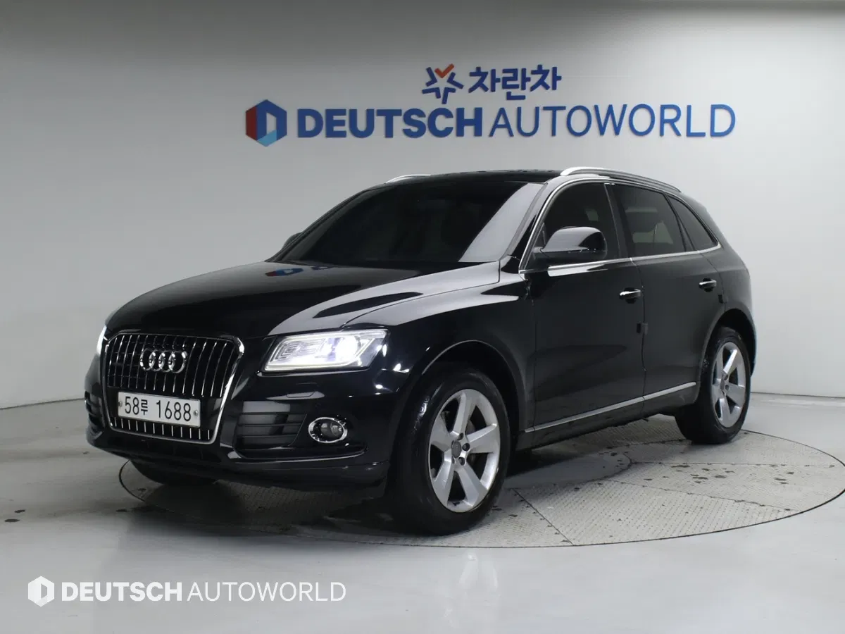 Audi Q5 35 TDI Quattro Dynamic 2015 — photo 1 sur 26