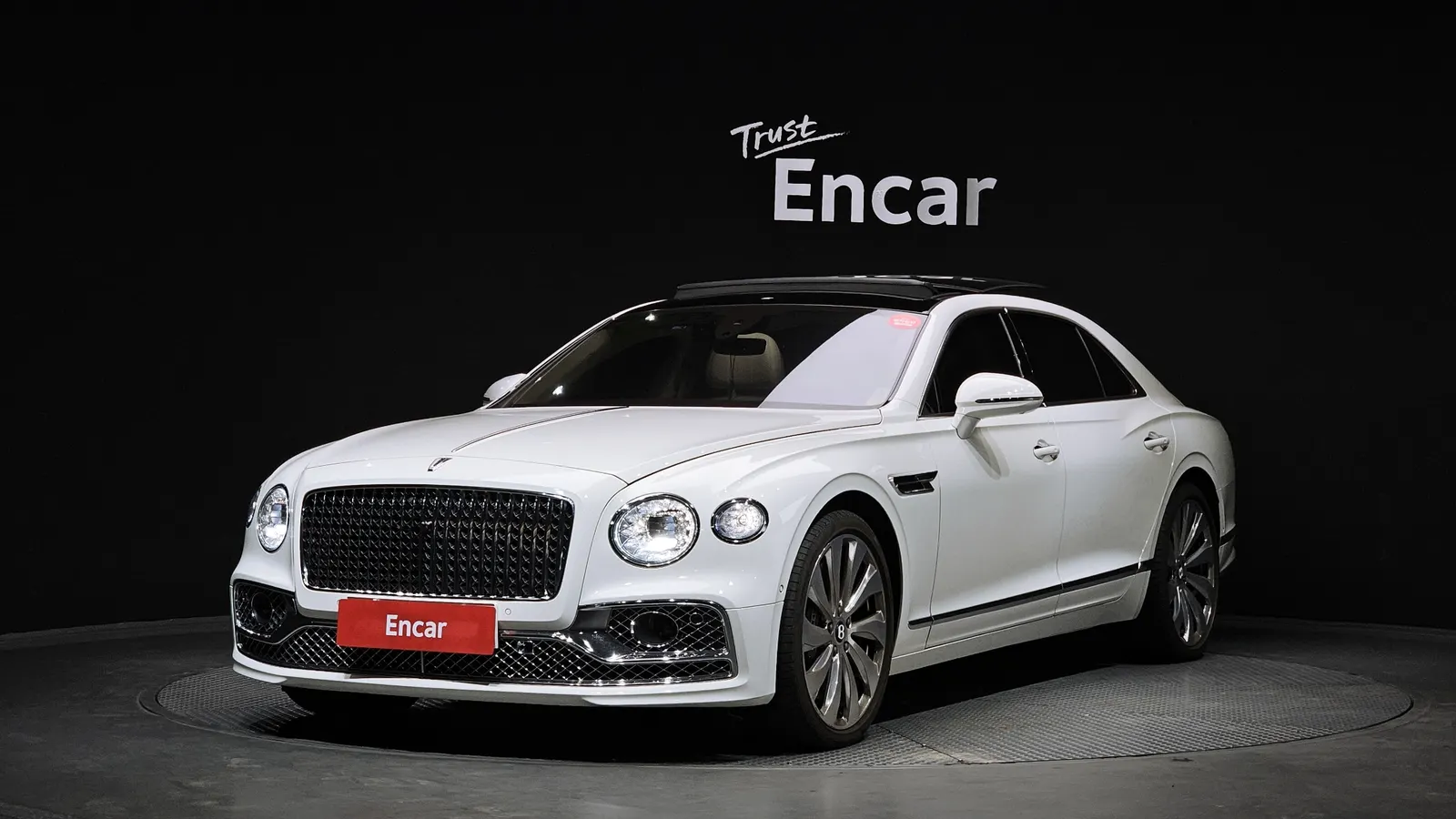 Bentley Flying Spur 3e génération 4.0 2021 — photo 1 sur 20
