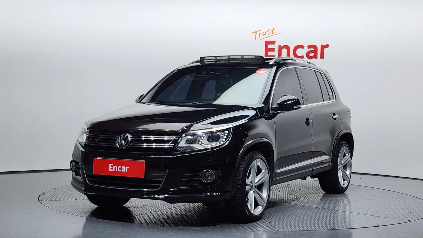 Volkswagen Tiguan 2.0 TDI R-Line 2015 — photo 1 sur 20