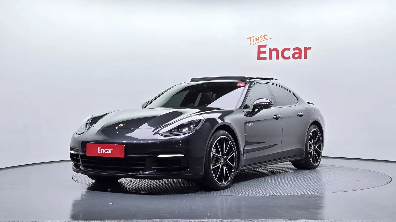 Porsche Panamera (971) 2.9 AWD E-Hybride 2019 — photo 1 sur 20