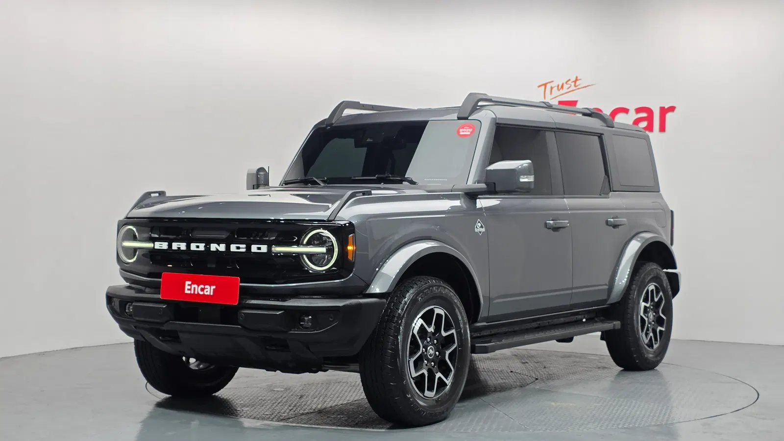 Ford Bronco 6e génération 2.7 Outer Banks 2023 — photo 1 sur 26