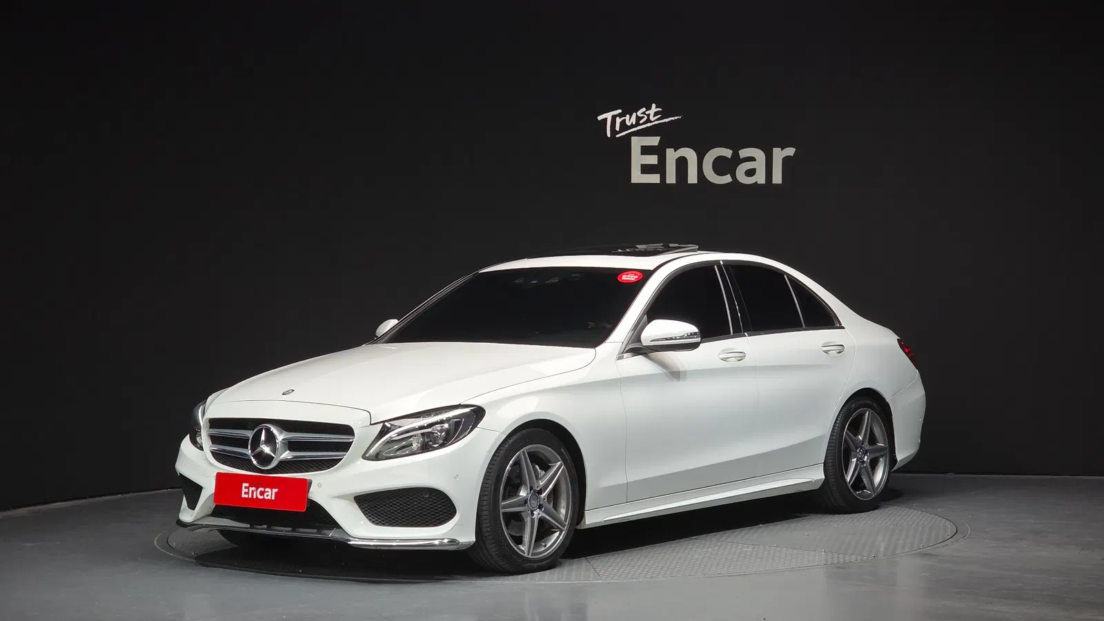 Mercedes-Benz Classe C AMG Line · C200 (W205) 2017 — photo 1 sur 26
