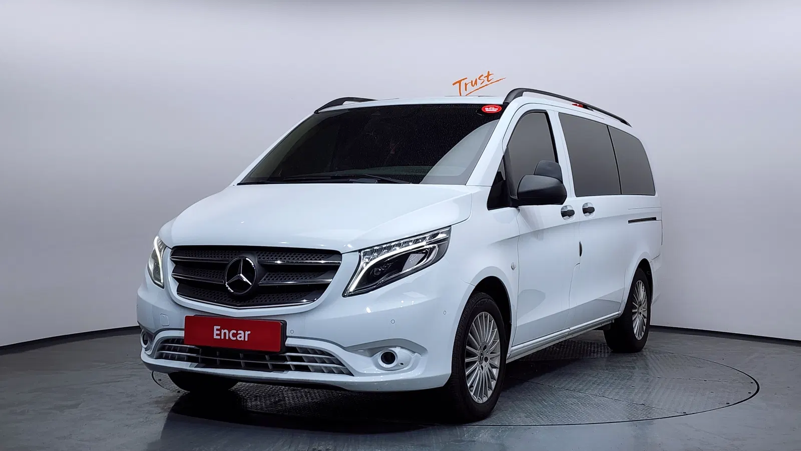 Mercedes-Benz Classe V 2.0 2020 — photo 1 sur 20