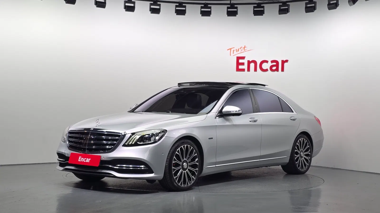 Mercedes-Benz Classe S S560eL (W222) 2020 — photo 1 sur 20