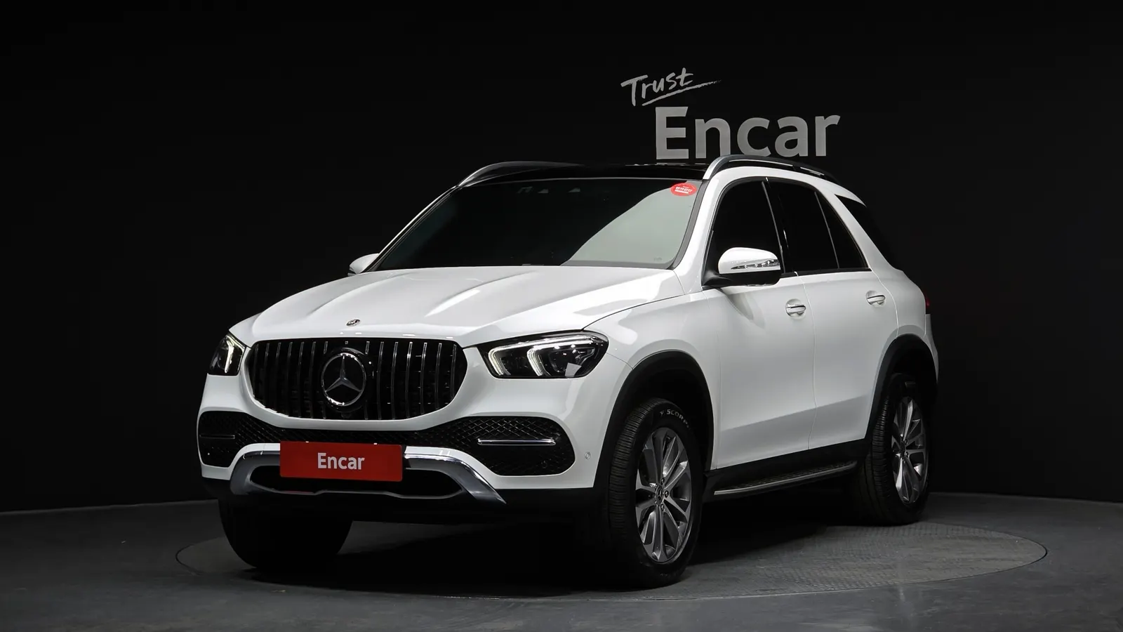 Mercedes-Benz GLE GLE300d 4MATIC (W167) 2023 — photo 1 sur 8