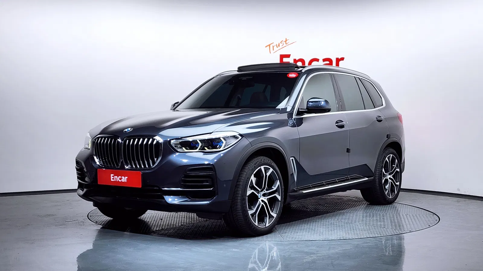 BMW X5 (G05) xDrive 30d xLine 2022 — photo 1 sur 8