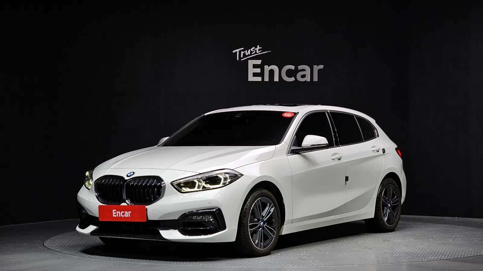 BMW Série 1 (F40) 120i Sport 2024 — photo 1 sur 20
