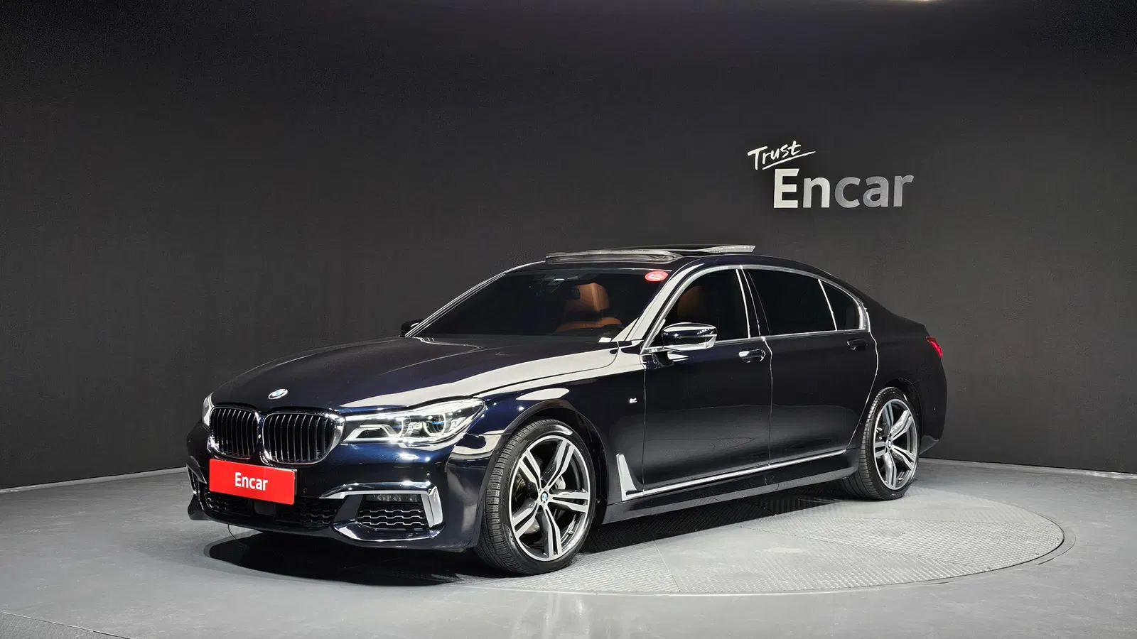 BMW Série 7 (G11) 740Li xDrive M Sport 2019 — photo 1 sur 20