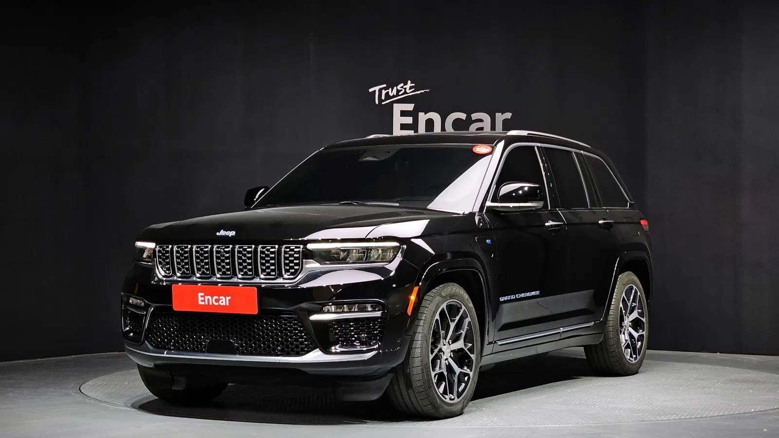 Jeep Grand Cherokee(WL) 4xe Summit Reserve 2023 — photo 1 sur 20