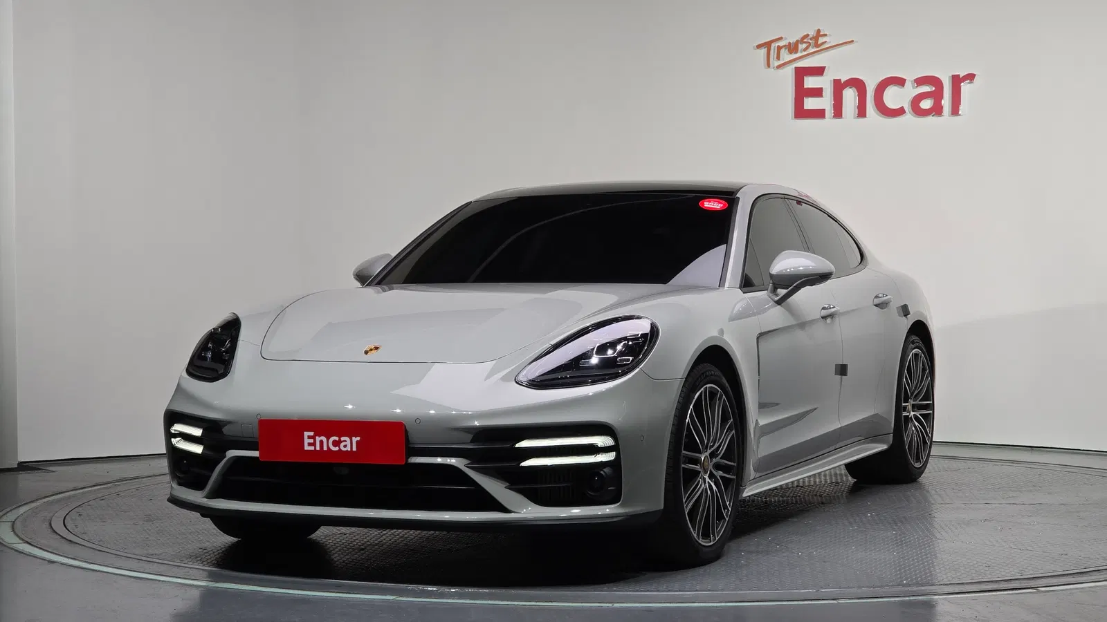 Porsche Panamera (971) 2.9 AWD 2023 — photo 1 sur 20