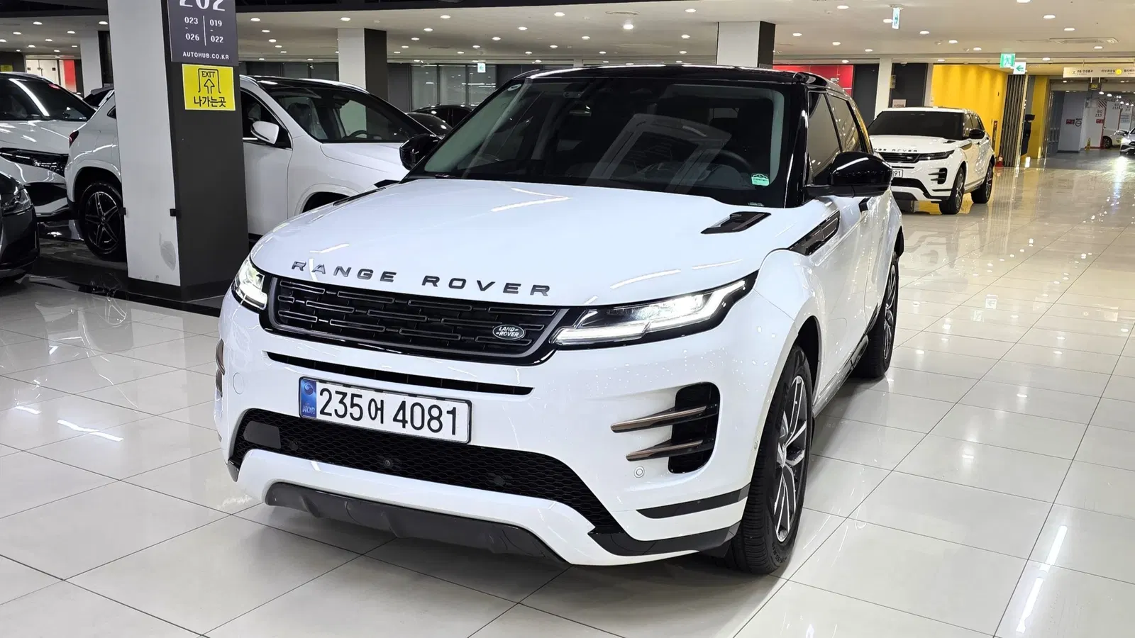 Land Rover Range Rover Evoque 2e génération P250 Dynamic SE 2025 — photo 1 sur 24
