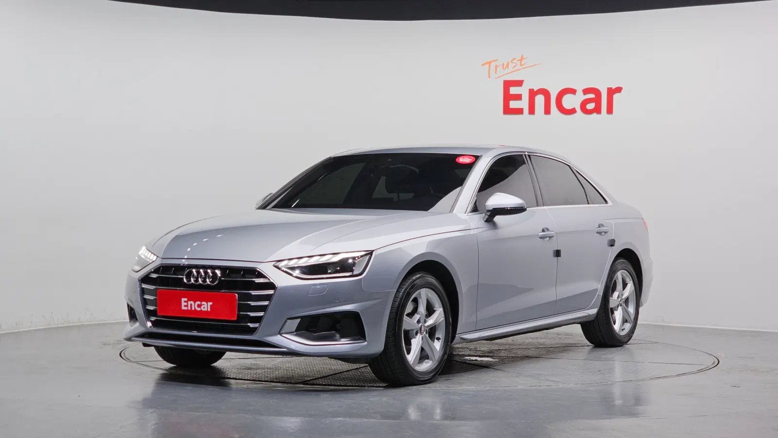 Audi A4 (B9) 40 TFSI 2020 — photo 1 sur 20