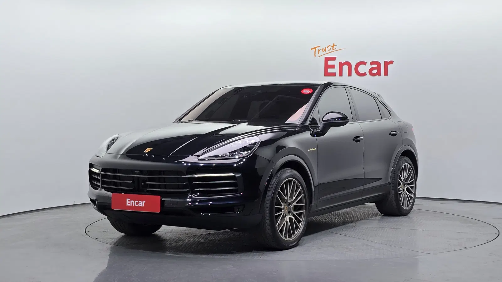 Porsche Cayenne (PO536) 3.0 E-Hybride Coupé Platinum Edition 2022 — photo 1 sur 20