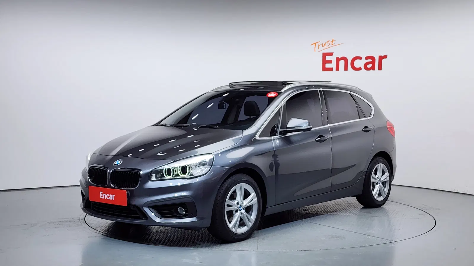 BMW Série 2 Active Tourer (F45) Joy 2015 — photo 1 sur 20