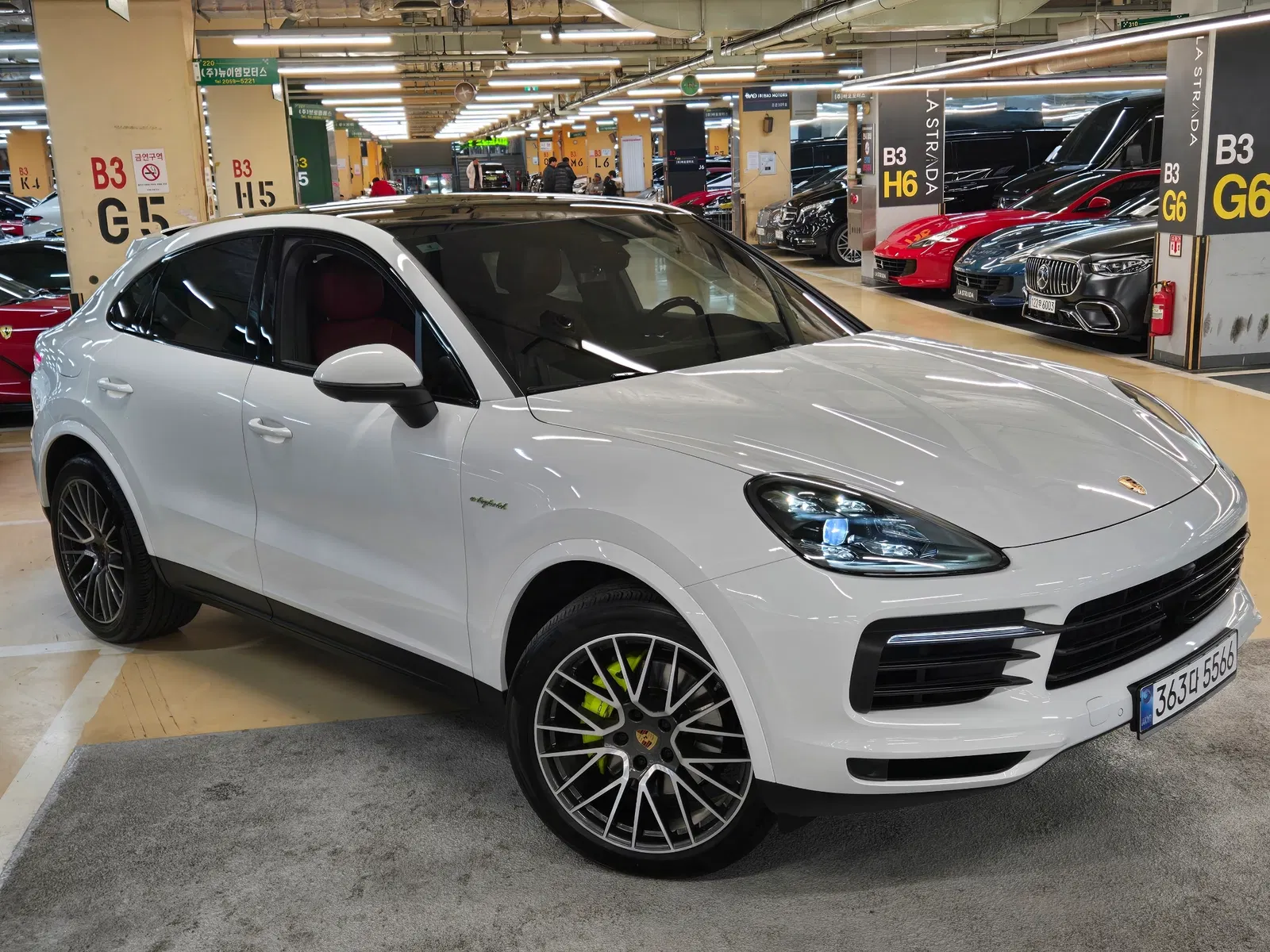 Porsche Cayenne (PO536) 3.0 E-Hybride Coupé 2022 — photo 1 sur 20