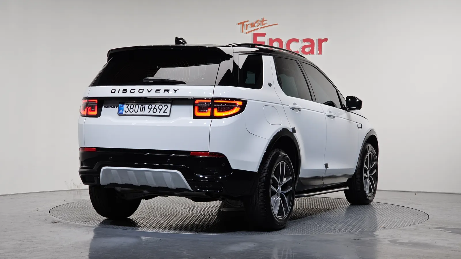 Land Rover Discovery Sport 2e génération P250 Dynamic SE 2025 — photo 1 sur 20