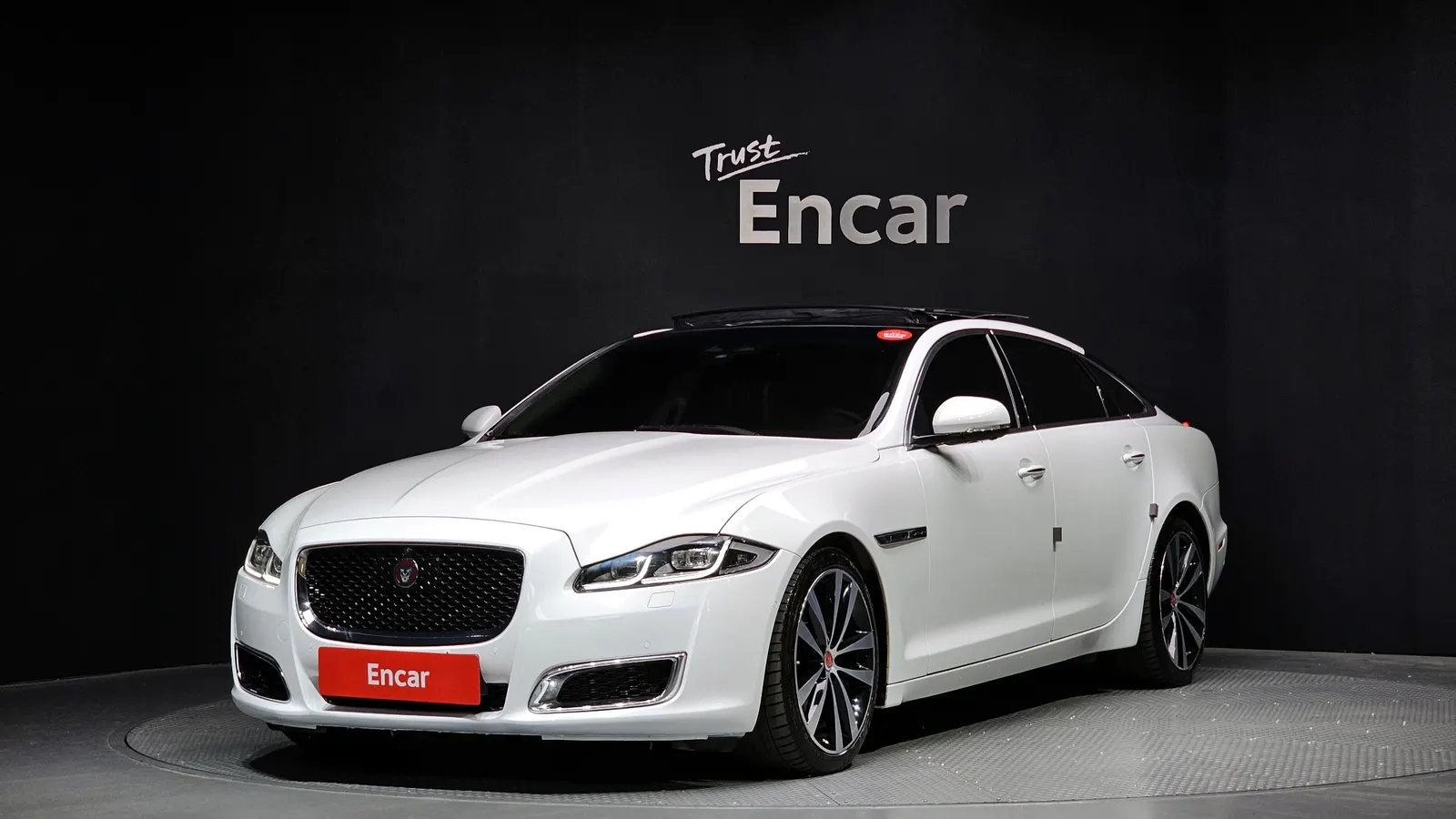 Jaguar All New XJ 3.0D XJ50 LWB 2019 — photo 1 sur 20