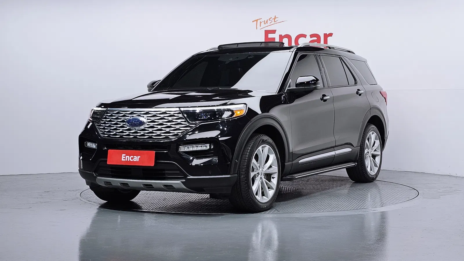 Ford Explorer 6e génération 3.0 Platinum 4WD 2023 — photo 1 sur 20