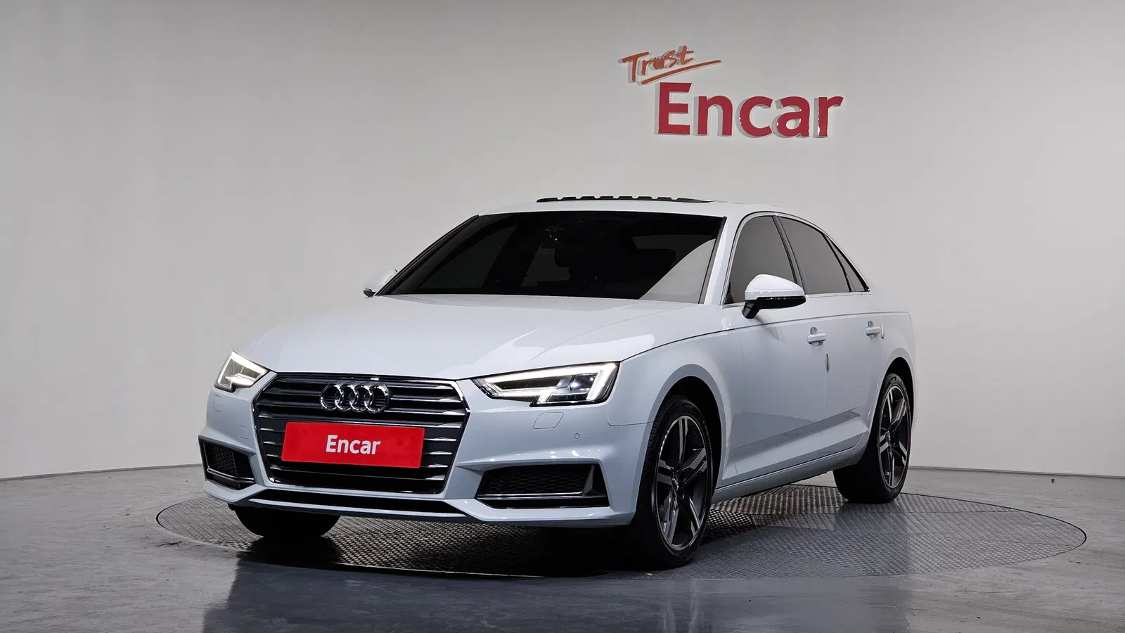 Audi A4 (B9) 40 TFSI Premium 2019 — photo 1 sur 20