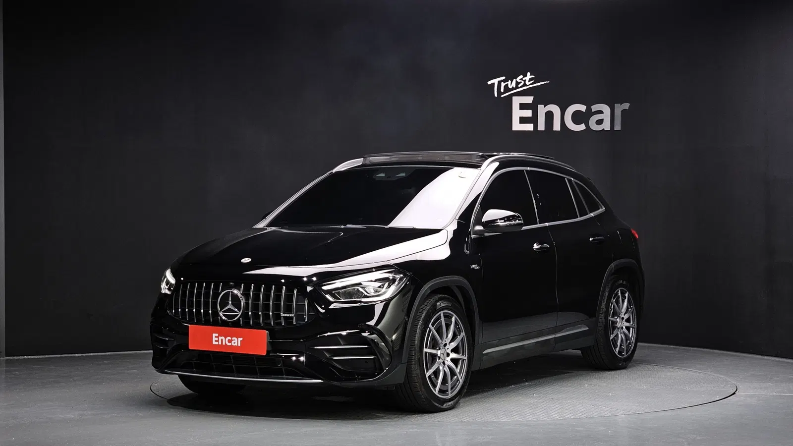Mercedes-AMG GLA GLA45 4MATIC+ (H247) 2021 — photo 1 sur 26