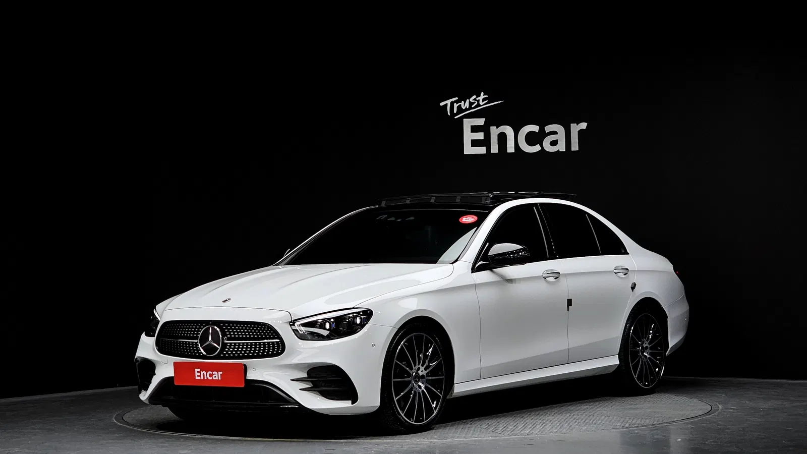 Mercedes-Benz Classe E AMG Line · E350 4MATIC (W213) 2023 — photo 1 sur 20