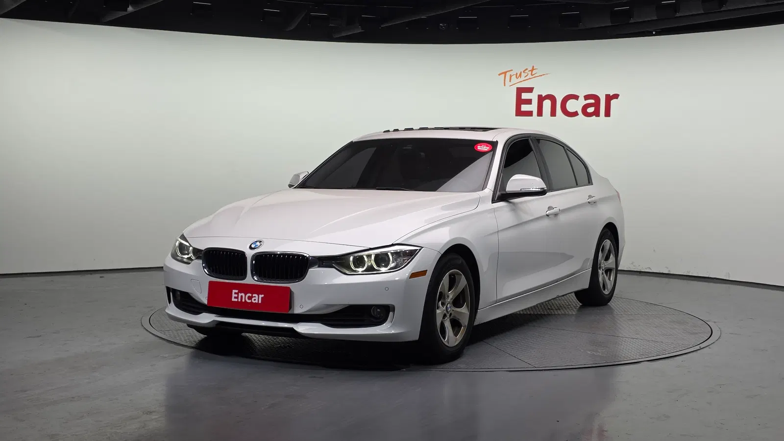 BMW Série 3 (F30) 320d EDEdition 2015 — photo 1 sur 20