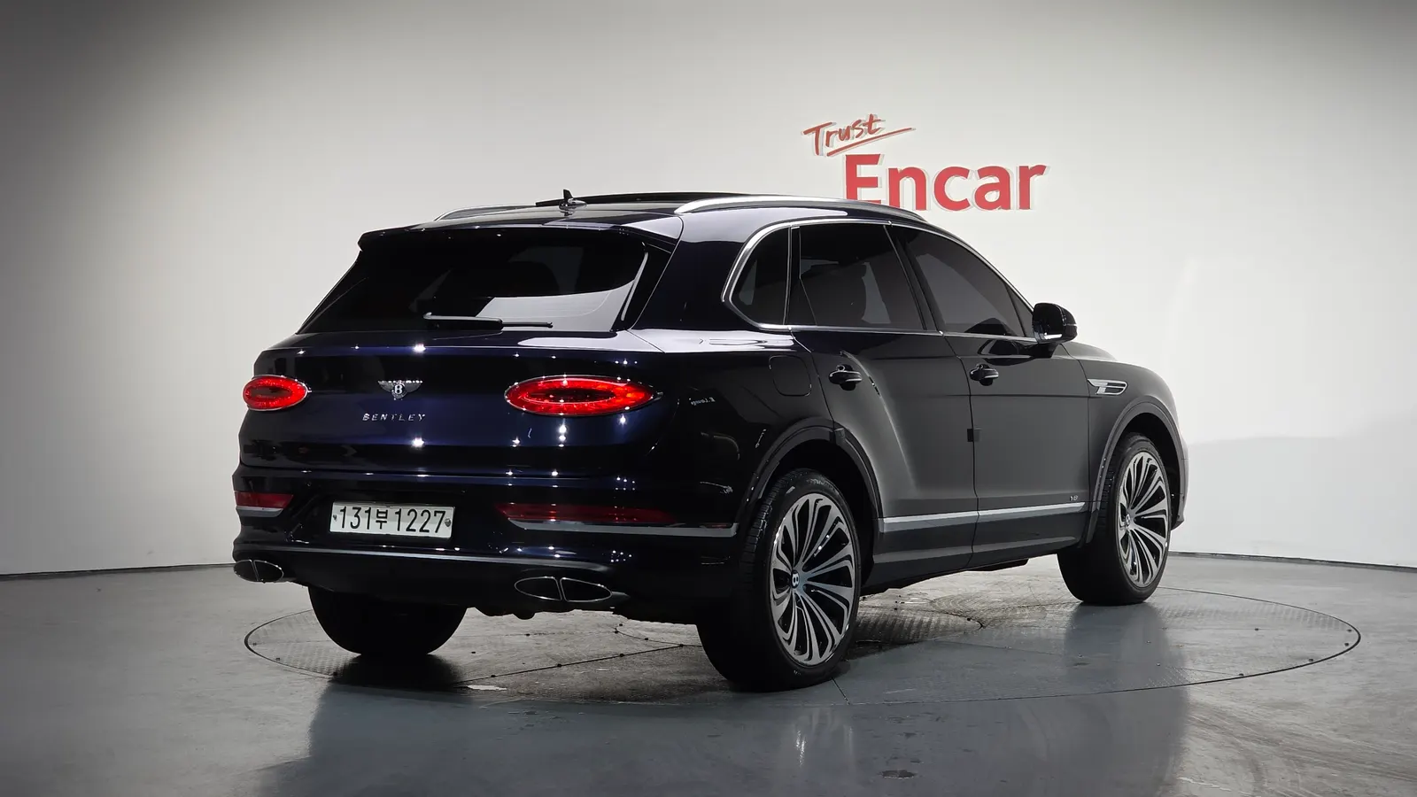 Bentley Bentayga 4.0 V8 2022 — photo 1 sur 20