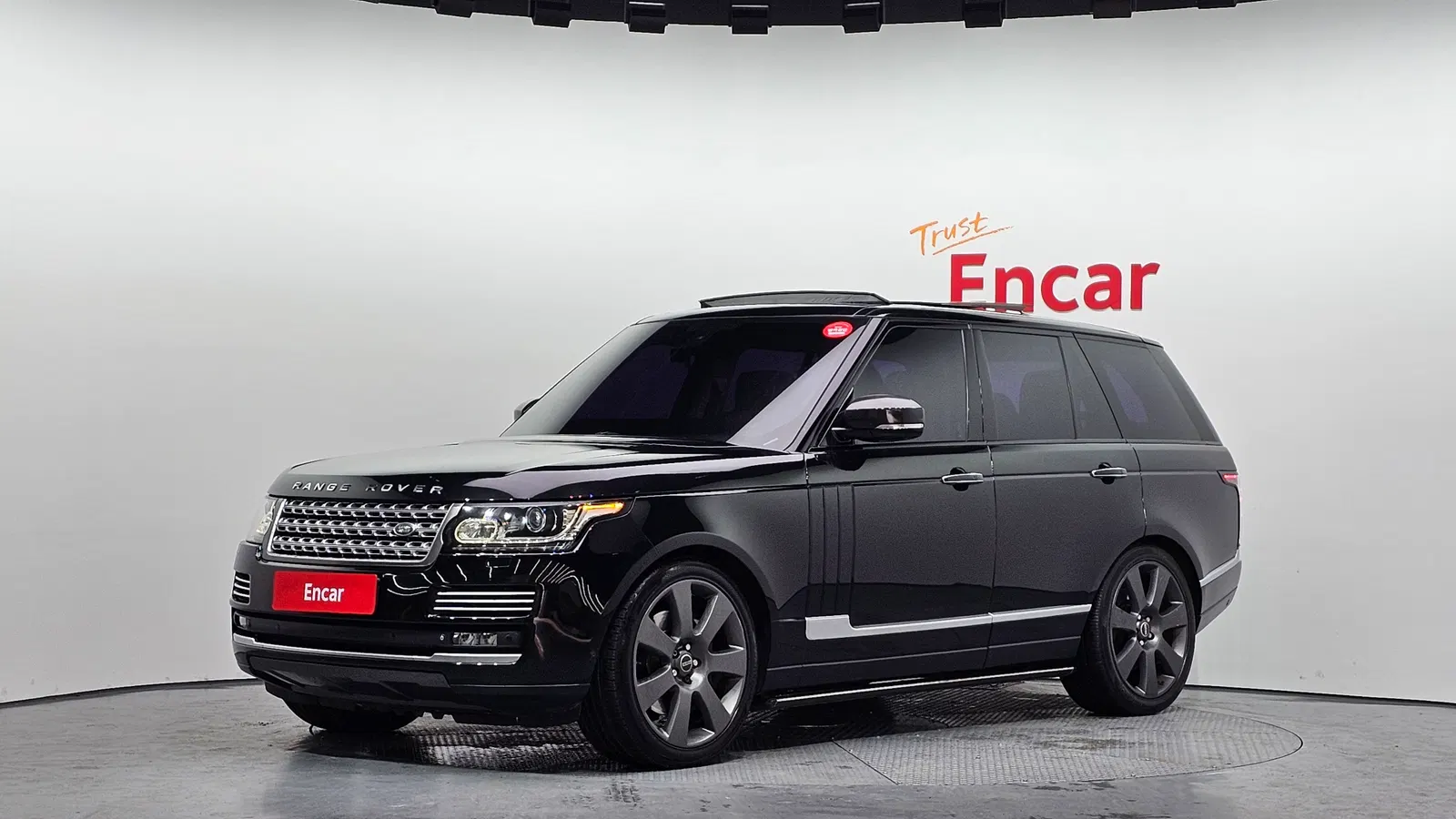 Land Rover Range Rover 4e génération 4.4 SDV8 Vogue SE Diesel 2014 — photo 1 sur 20