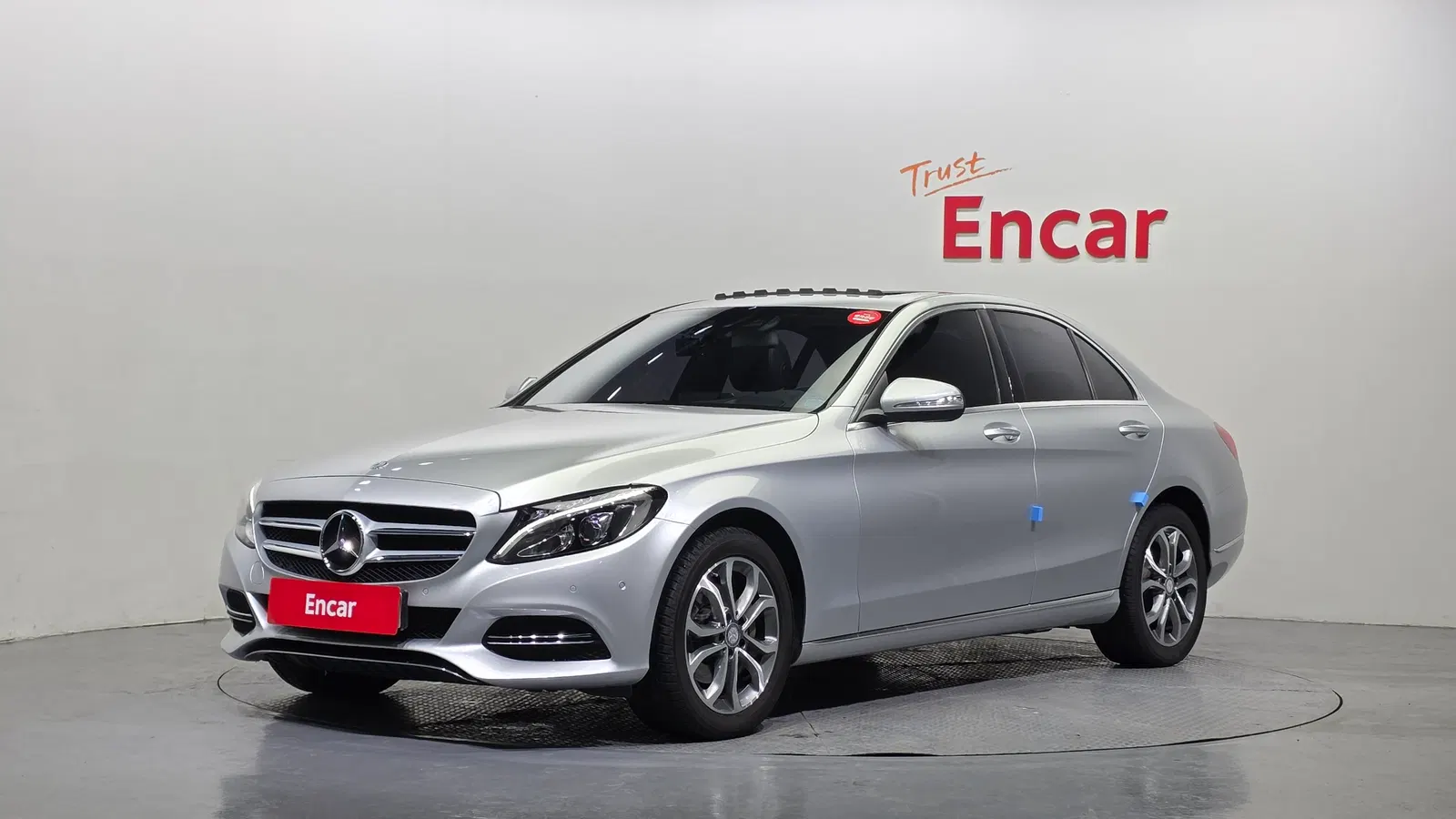 Mercedes-Benz Classe C C220 BlueTEC Avantgarde (W205) 2015 — photo 1 sur 26