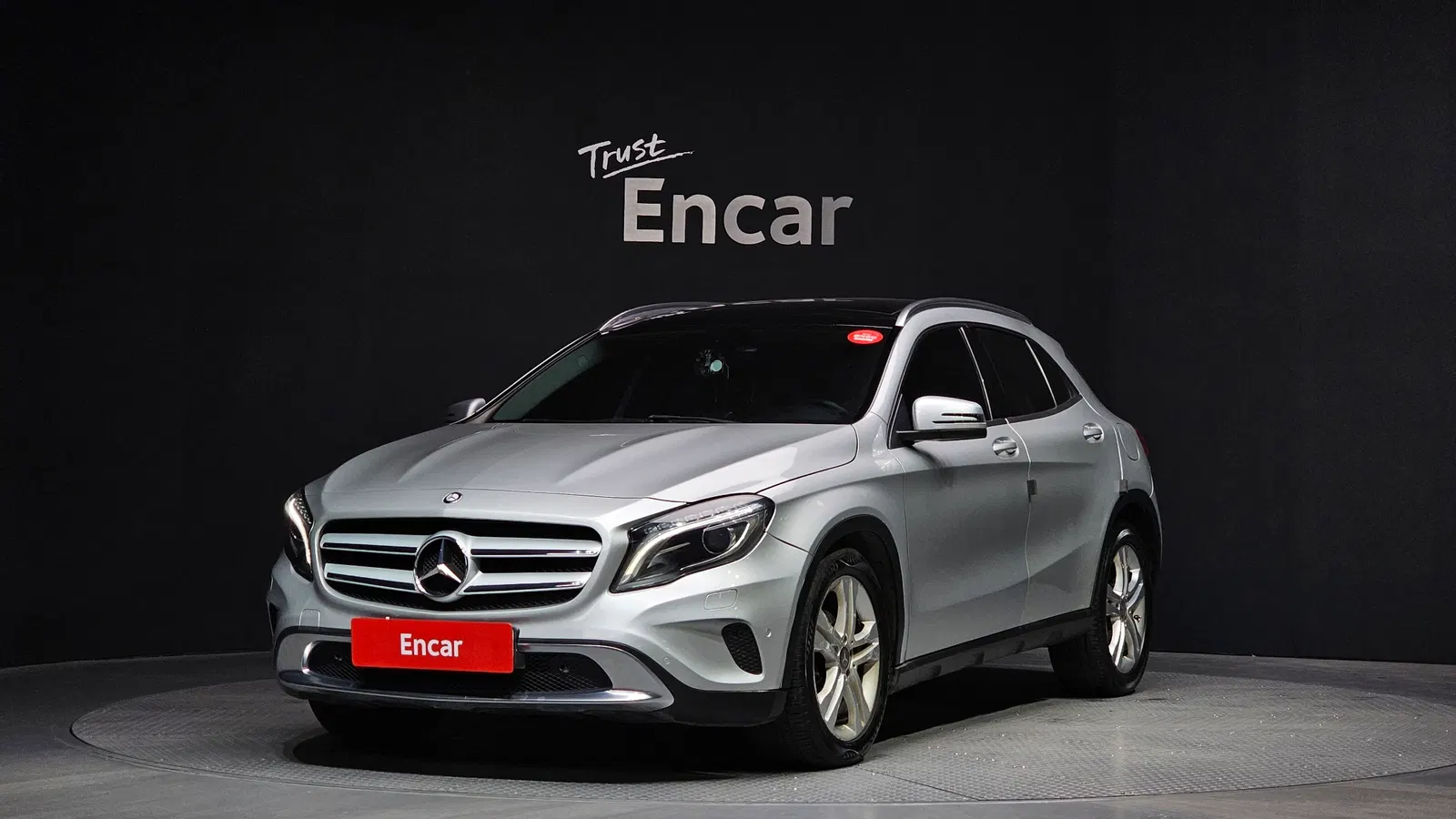 Mercedes-Benz GLA GLA200 CDI (X156) 2015 — photo 1 sur 24