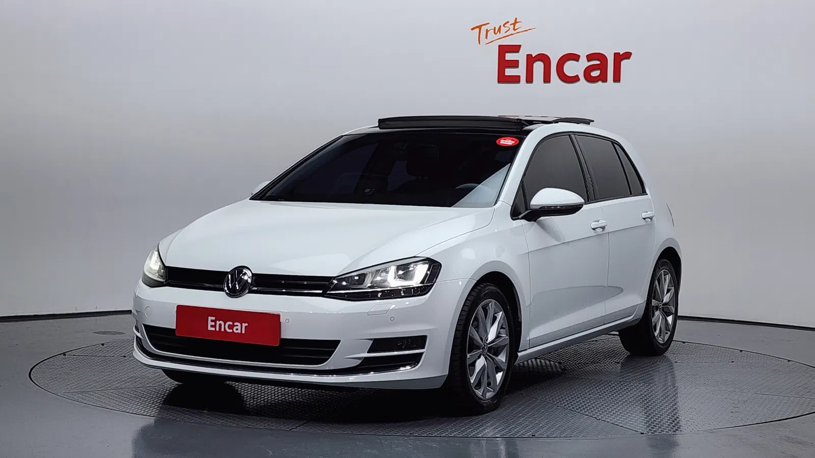 Volkswagen Golf 7e génération 2.0 TDI 2016 — photo 1 sur 20