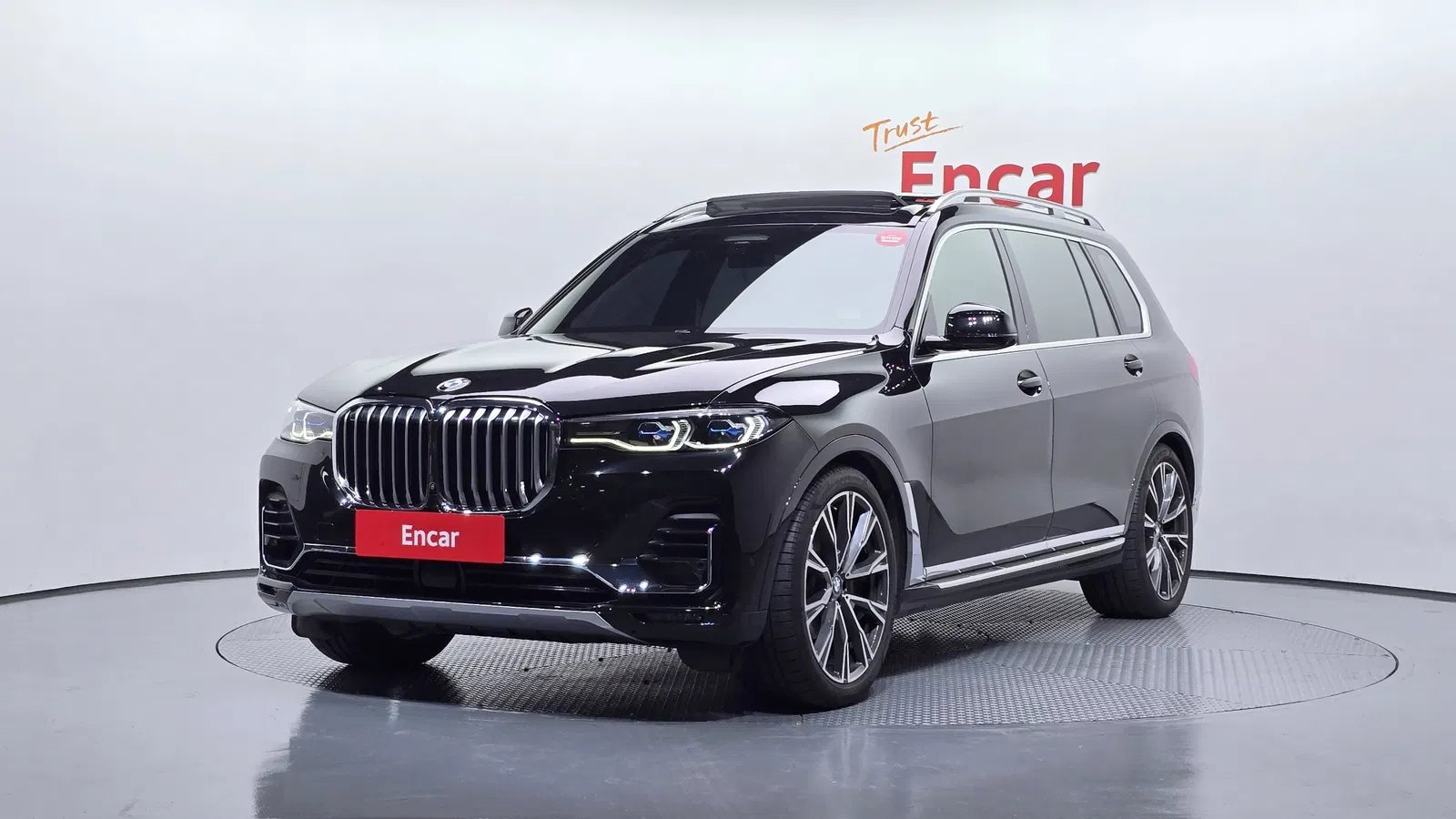 BMW X7 (G07) xDrive 30d Design Pure Excellence First Edition 6 places 2019 — photo 1 sur 26