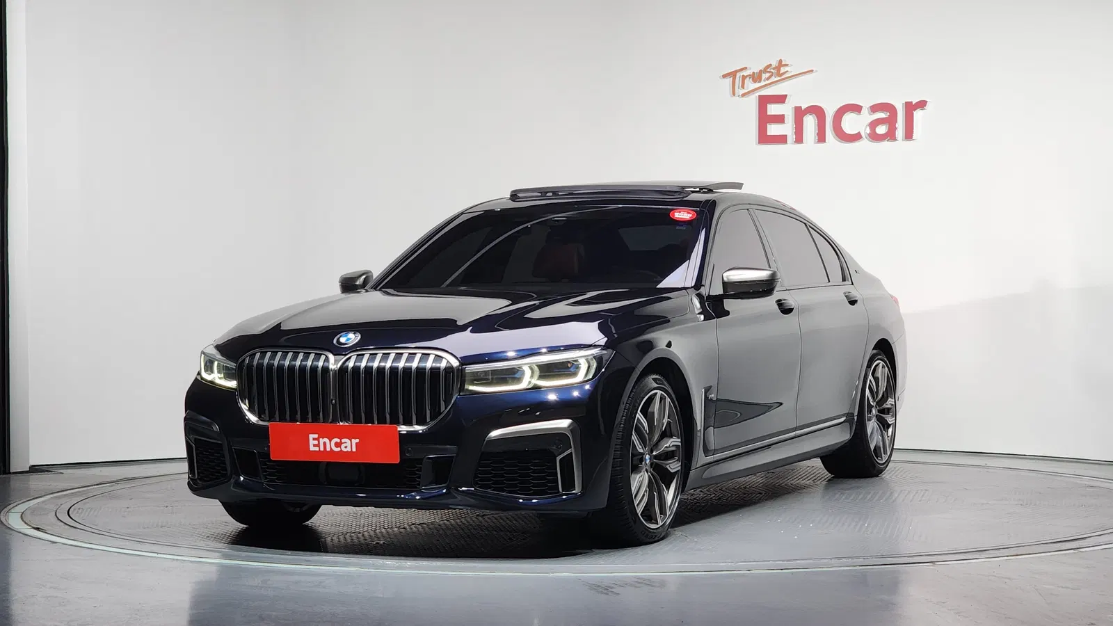 BMW Série 7 (G11) M760Li xDrive 2022 — photo 1 sur 26