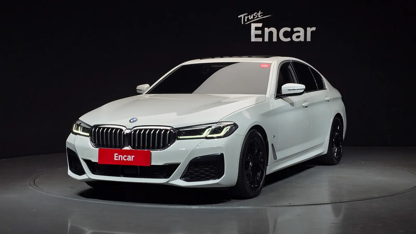 BMW Série 5 (G30) 530i M Sport 2022 — photo 1 sur 20