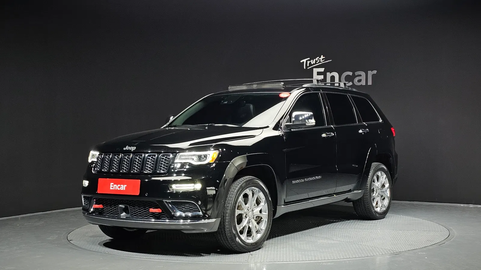 Jeep Grand Cherokee 3.6 Summit 2020 — photo 1 sur 20