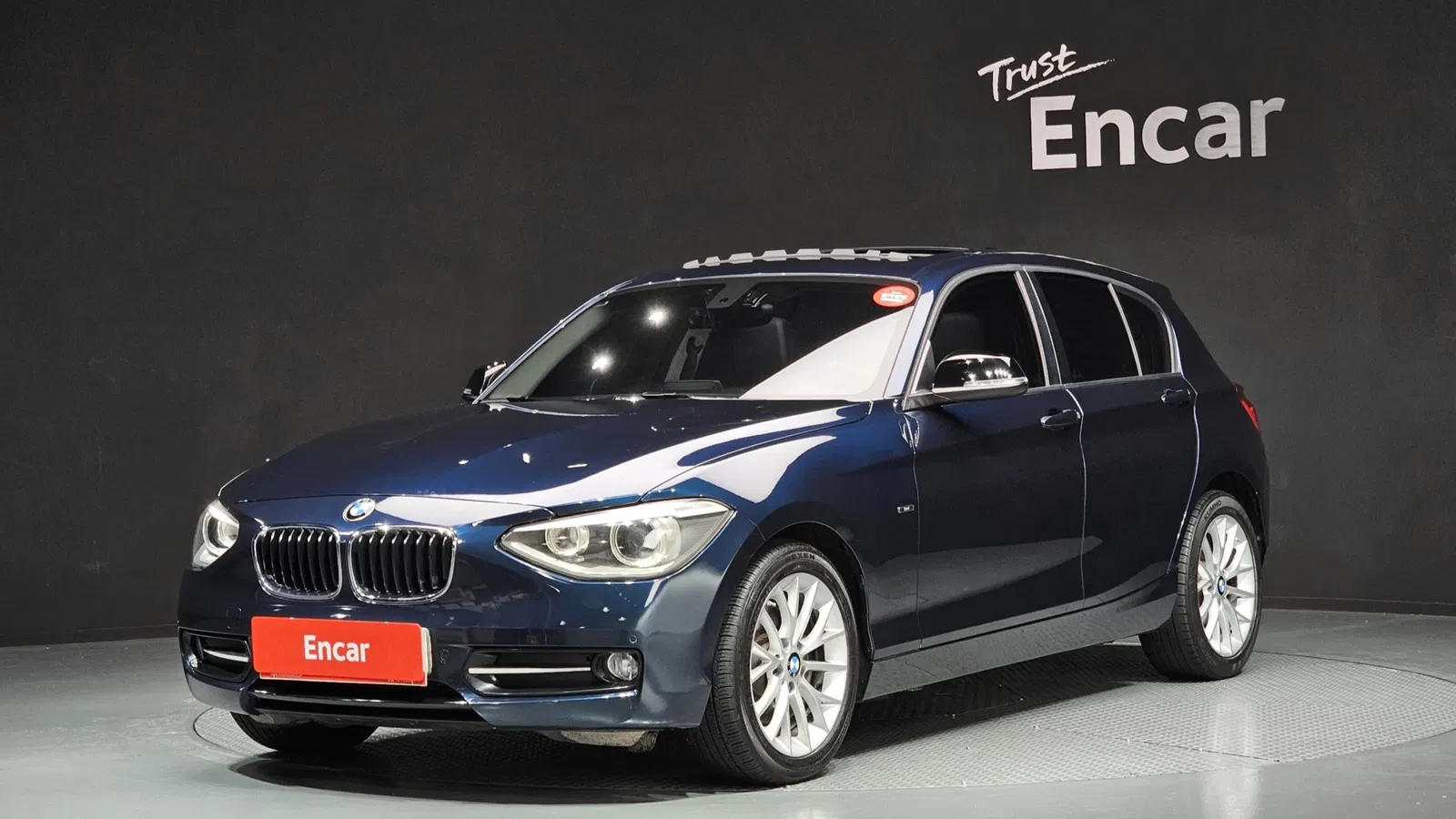 BMW Série 1 (F20) 118d Sport 5 portes 2015 — photo 1 sur 26